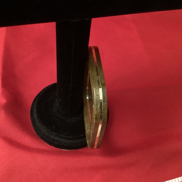 Wood and metal squared bracelet - Picture 4 of 5